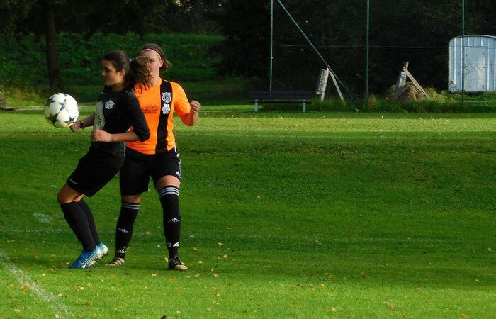 Damen: Remis in Egglfing