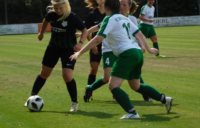 FC A Damen II gewinnen ersten Test