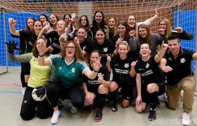 Damen: Titelverteidigung bei Plattlinger Hallenturnier - 8. Platz für Damen 2