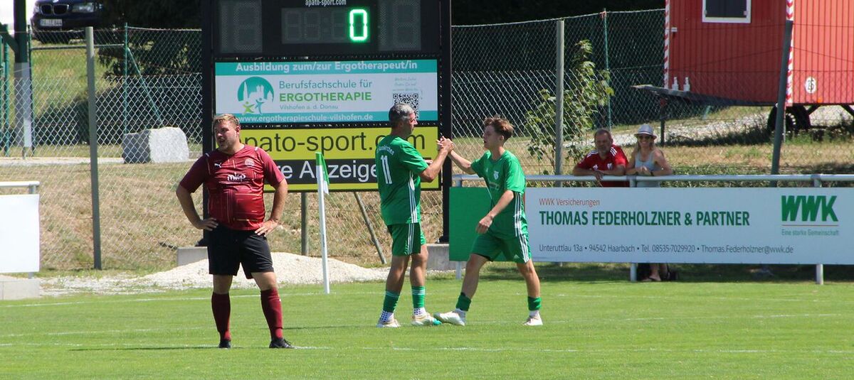3:2 gegen Haarbach II - Aunkirchens Reserve bringt Vorsprung ins Ziel