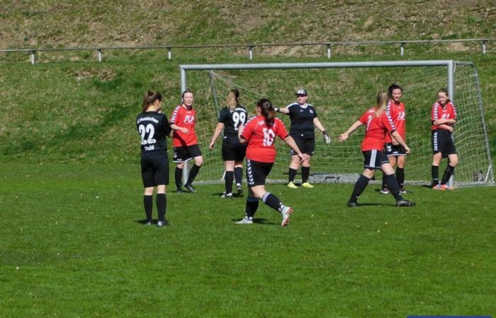 Damen Freizeitliga Ost: Erfolgreicher Start in die Rückrunde