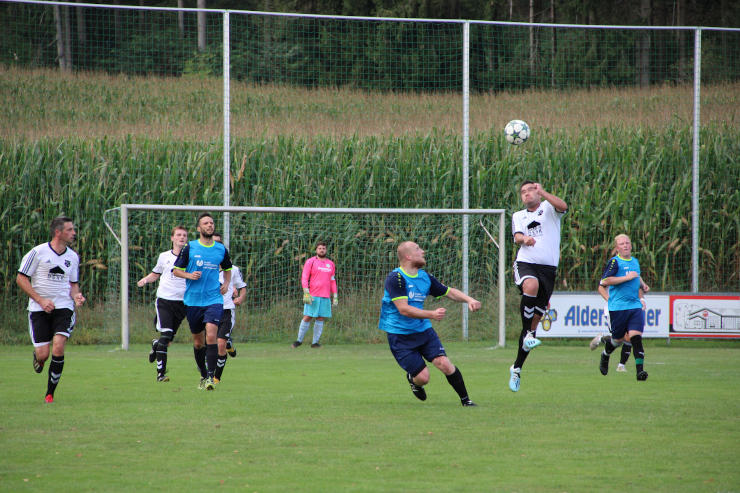 KK Pocking: 3:0 in Beutelsbach - FCA feiert ersten Saisonsieg